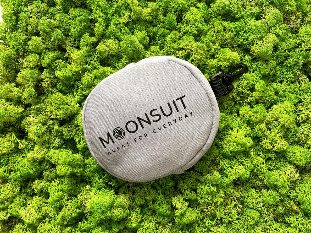 Сумочка з футера і болоні на карабіні MOONSUIT Uranus Olive (ac_00001)
Сумочка з футера і болоні на карабіні MOONSUIT Uranus Olive (ac_00001)