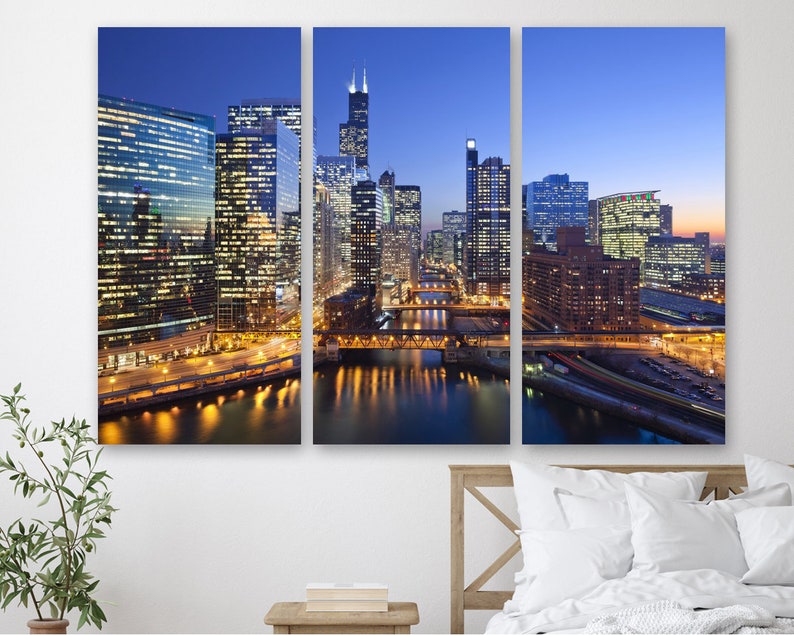 Модульная картина на холсте из трех частей Огни Чикаго 78x48 см
Модульная картина на холсте из трех частей Огни Чикаго 78x48 см