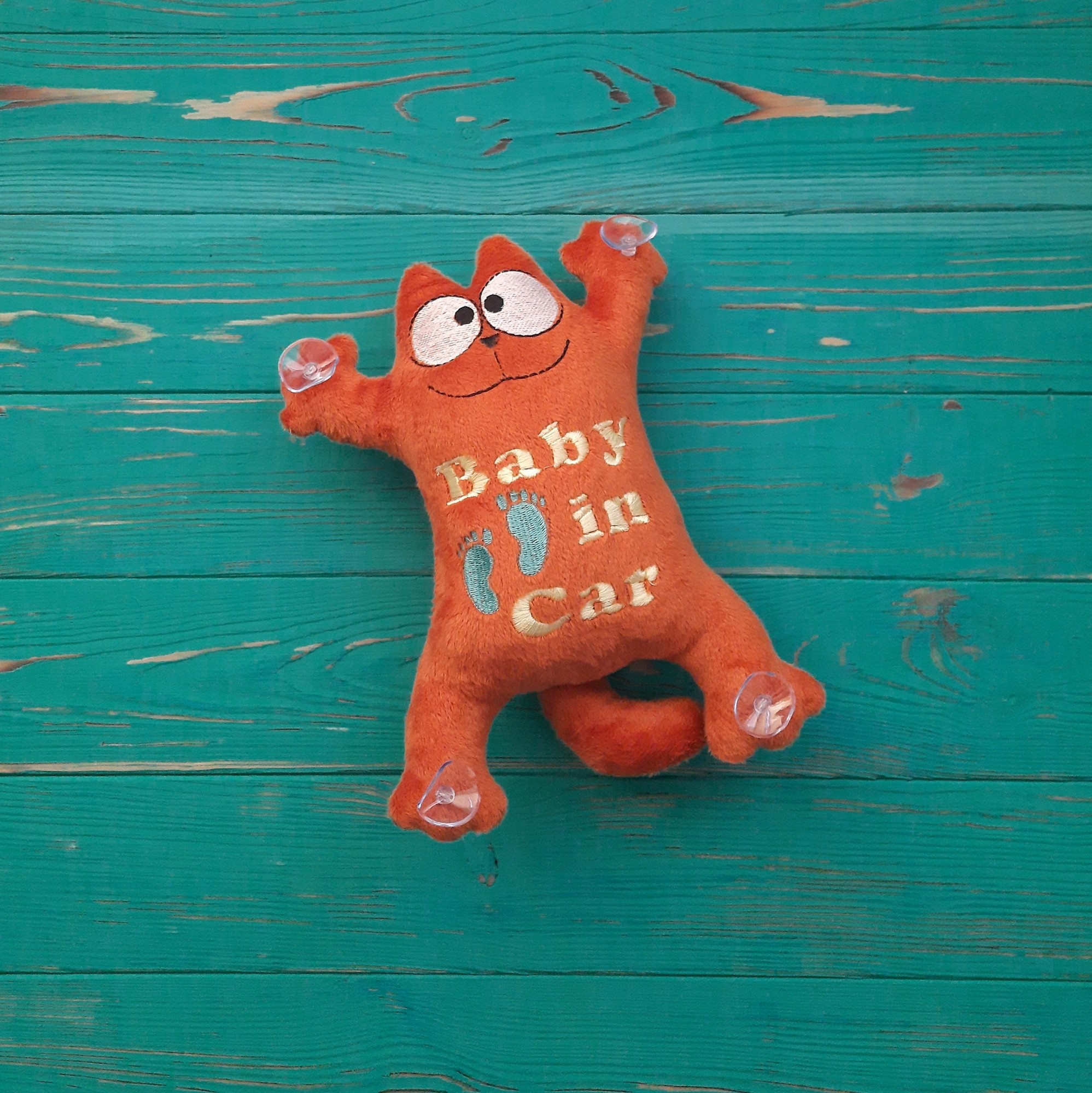 Мягкая игрушка на присосках в авто Baby Textile Кот Саймон Ребенок в машине ручная работа 26 см Терракотовый 
Мягкая игрушка на присосках в авто Baby Textile Кот Саймон Ребенок в машине ручная работа 26 см Терракотовый