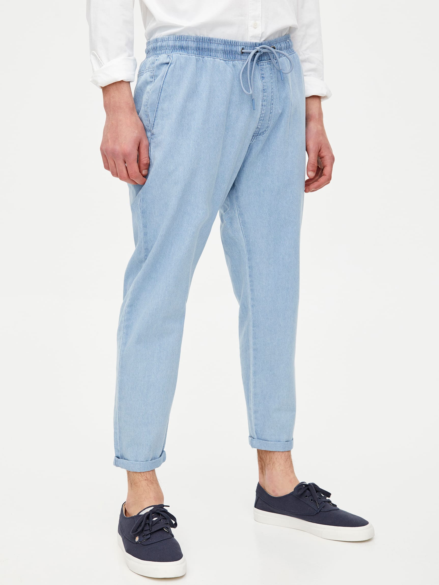 Джинсы Pull & Bear 5689/506/427 Голубые джинс, Джинсы Pull & Bear 5689/506/427 L Голубые джинс
Джинсы Pull & Bear 5689/506/427 Голубые джинс, Джинсы Pull & Bear 5689/506/427 L Голубые джинс
