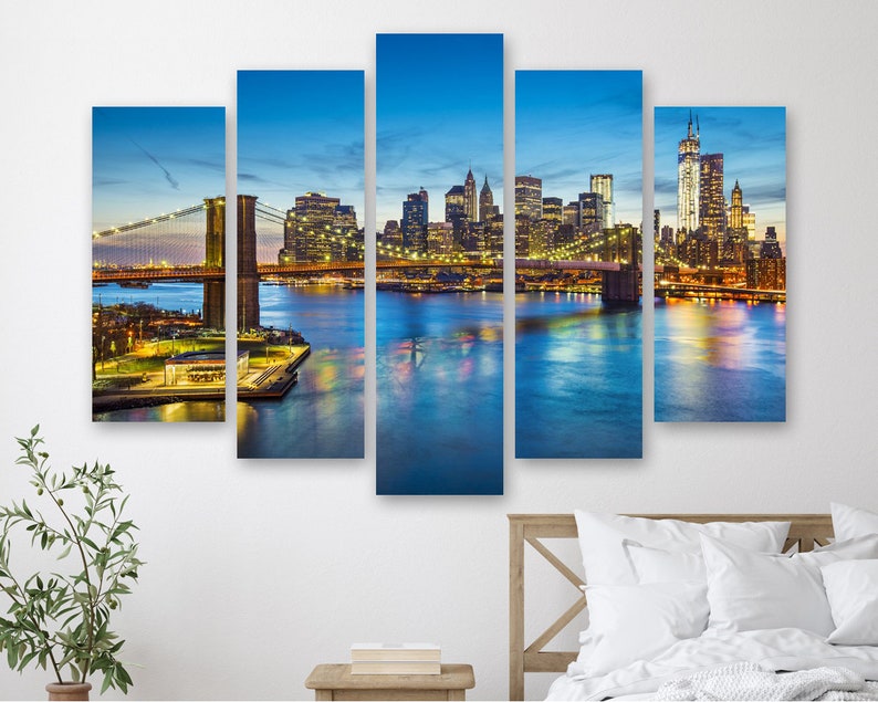 Модульная картина на холсте из пяти частей Вечерний Бруклинский мост 187x119 см
Модульная картина на холсте из пяти частей Вечерний Бруклинский мост 187x119 см