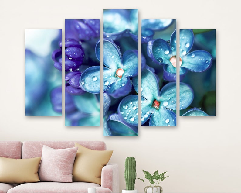 Модульная картина на холсте из пяти частей Голубые цветы 187x119 см
Модульная картина на холсте из пяти частей Голубые цветы 187x119 см