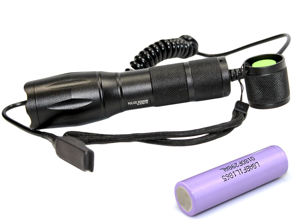 Фонарь Police Q1831-T6, под ружье, ЗУ 220V, zoom, Box + Оригинальный аккумулятор LG 18650 3400 mAh Черный (1006-991-00)
Фонарь Police Q1831-T6, под ружье, ЗУ 220V, zoom, Box + Оригинальный аккумулятор LG 18650 3400 mAh Черный (1006-991-00)