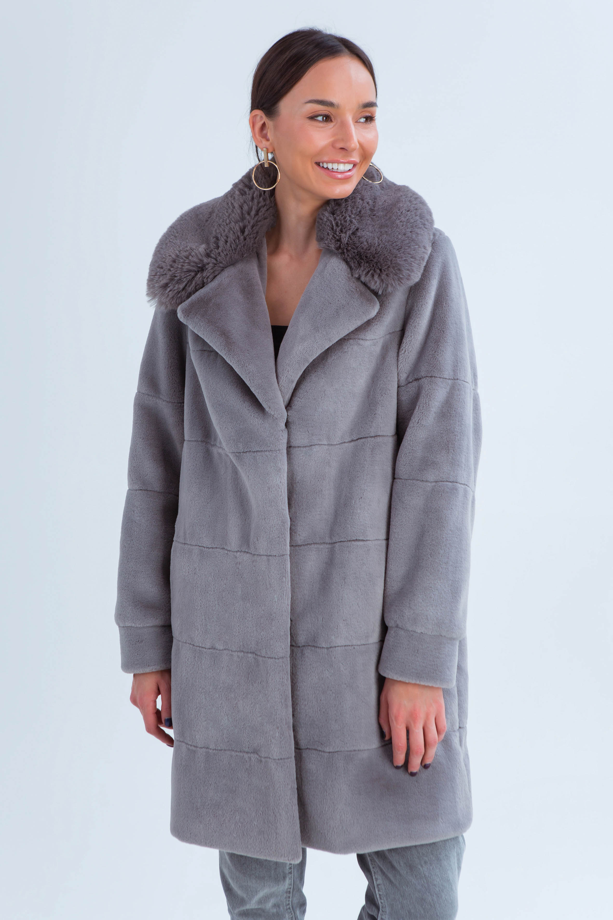 Шуба Emass Винтер темно-серый (295-103-2, Шуба Emass Винтер 46 темно-серый (295-103-2)
Шуба Emass Винтер темно-серый (295-103-2, Шуба Emass Винтер 46 темно-серый (295-103-2)