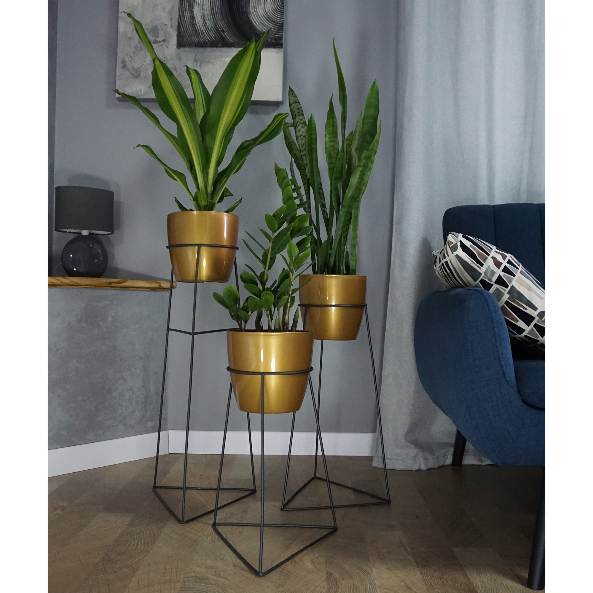 Комплект подставок под цветочные вазоны Скандинавские металл черный Adore Decor (комплект из 3-х штук)
Комплект подставок под цветочные вазоны Скандинавские металл черный Adore Decor (комплект из 3-х штук)