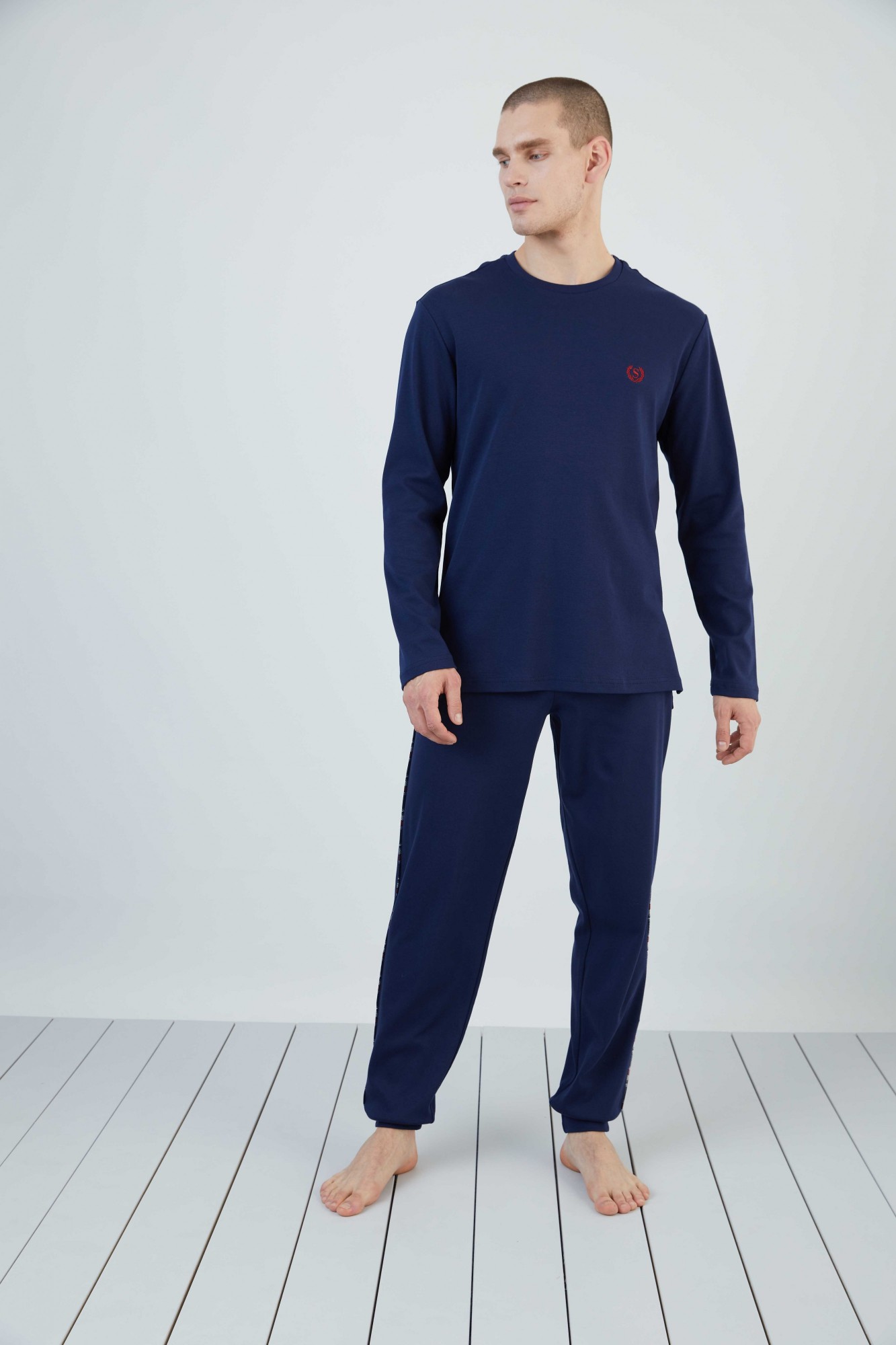 Мужской пижамный костюм Sevim(брюки + футб.дл.рук) 9260, Мужской пижамный костюм Sevim(брюки + футб.дл.рук) 9260 S
Мужской пижамный костюм Sevim(брюки + футб.дл.рук) 9260, Мужской пижамный костюм Sevim(брюки + футб.дл.рук) 9260 S