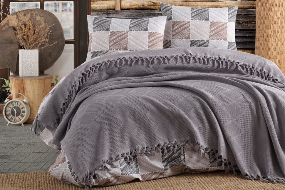 Постельное белье с покрывалом Diva Dreams 03 евро 01007201
Постельное белье с покрывалом Diva Dreams 03 евро 01007201