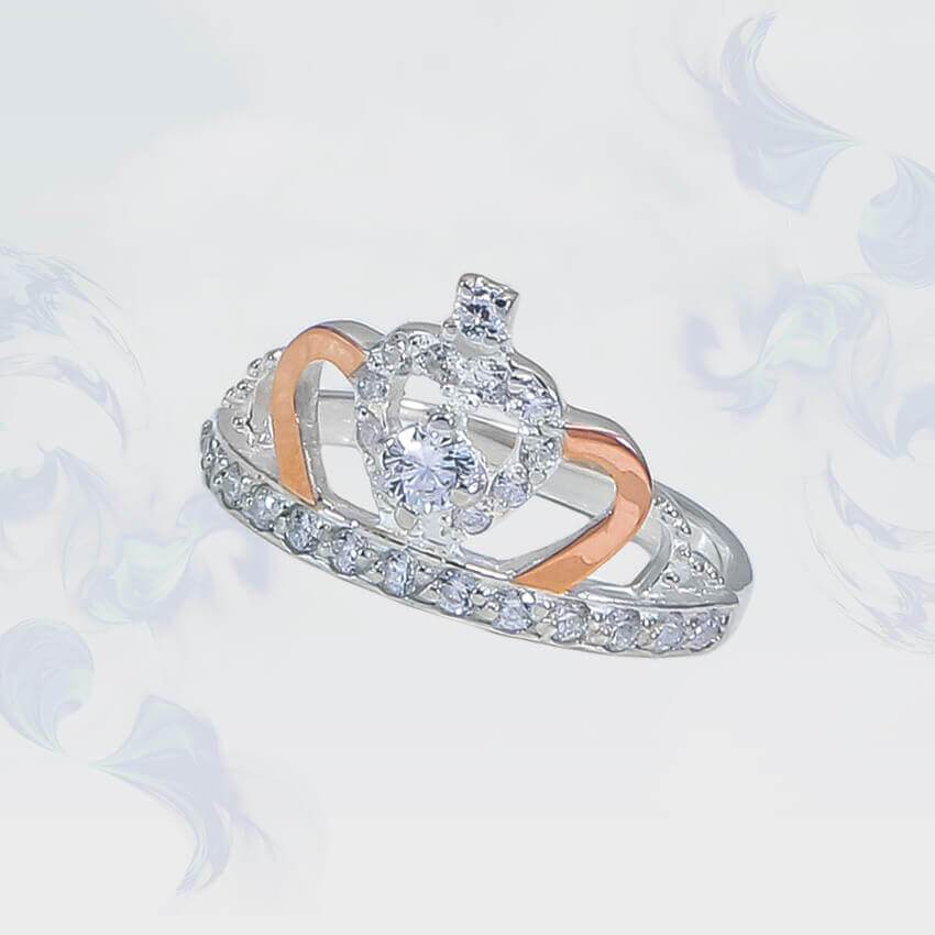 Кольцо из серебра с золотыми вставками Корона SilverUA модель 187 (размер 18)
Кольцо из серебра с золотыми вставками Корона SilverUA модель 187 (размер 18)