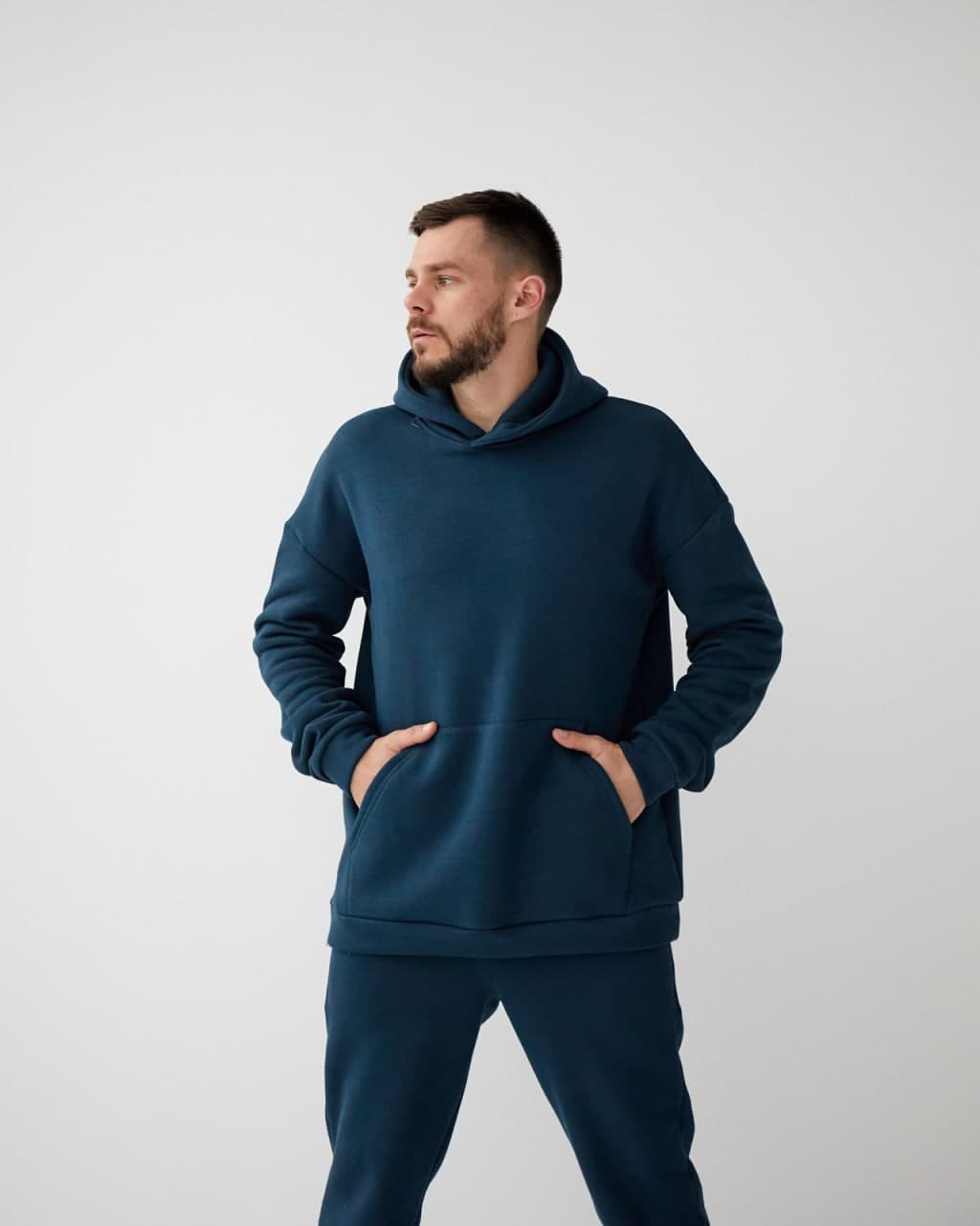 Мужской спортивный костюм оверсайз на флисе худи и штаны Oversize Синий, Мужской спортивный костюм оверсайз на флисе худи и штаны Oversize L Синий
Мужской спортивный костюм оверсайз на флисе худи и штаны Oversize Синий, Мужской спортивный костюм оверсайз на флисе худи и штаны Oversize L Синий