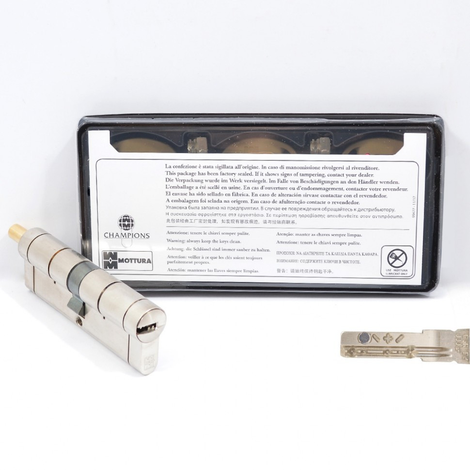 Цилиндр дверной Mottura C39F464601 46/46 мм, лазерный ключ, под поворотник, 5 ключей, никель матовый
Цилиндр дверной Mottura C39F464601 46/46 мм, лазерный ключ, под поворотник, 5 ключей, никель матовый
