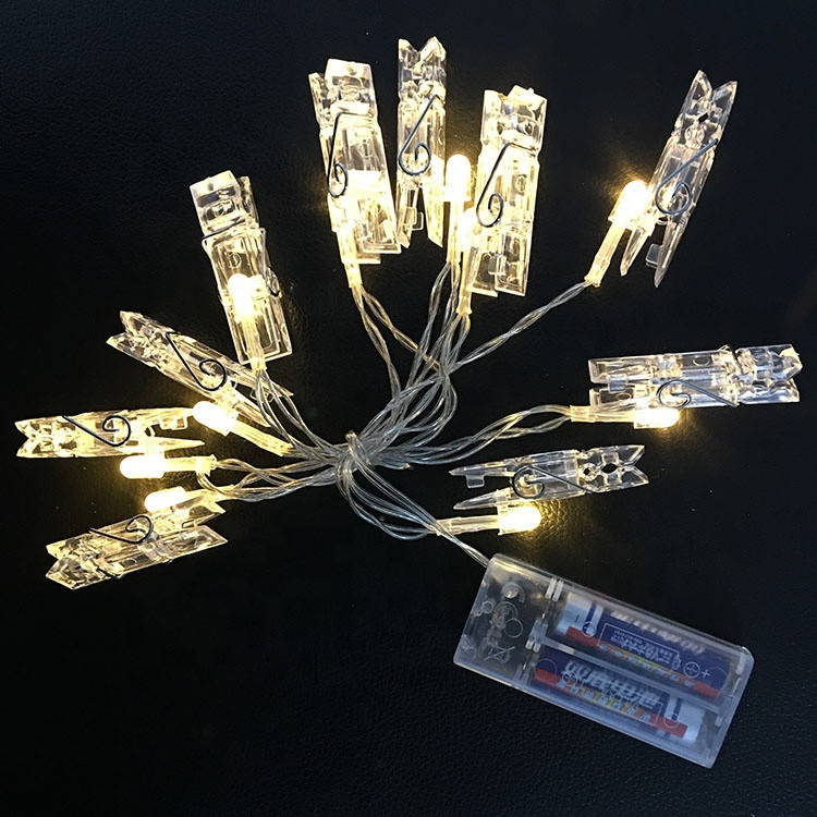 Светодиодная гирлянда с прищепками для фото длина 4м 20 led Warm White на батарейках
Светодиодная гирлянда с прищепками для фото длина 4м 20 led Warm White на батарейках