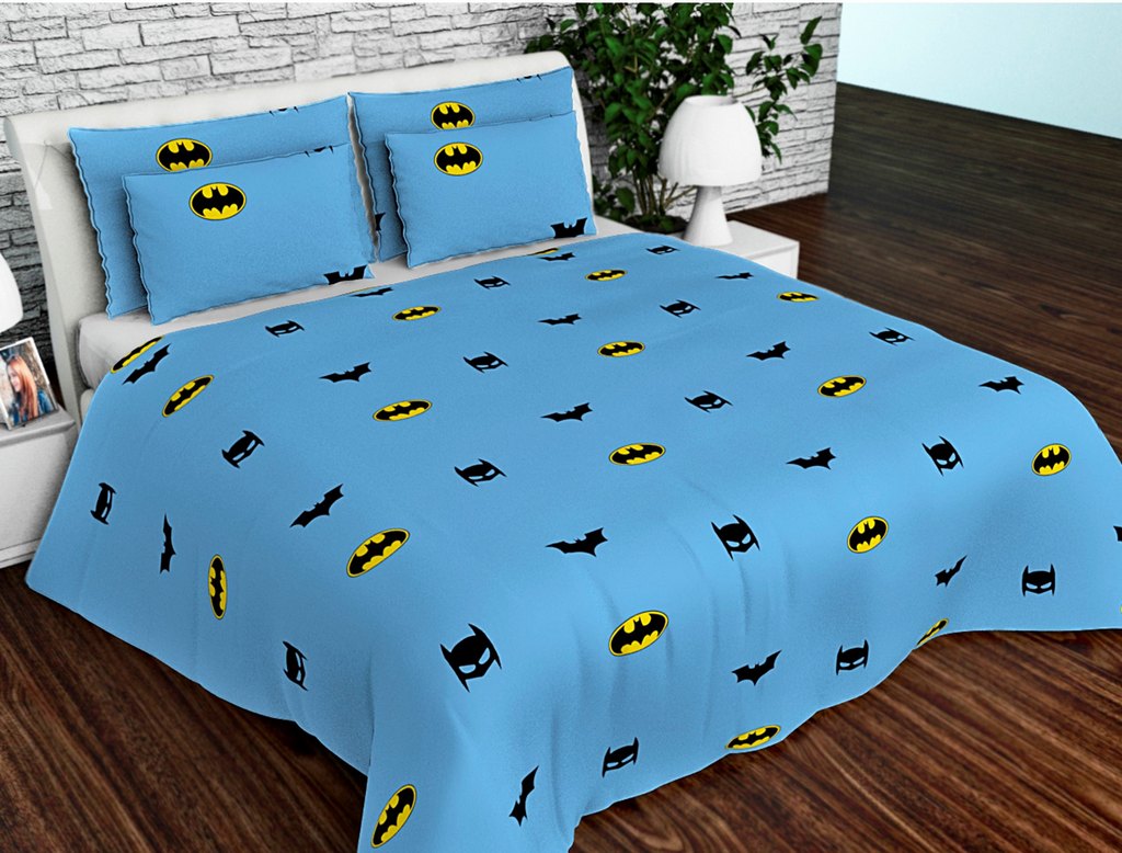Постельное белье Vpostelke ранфорс Бэтмен на голубом фоне 1-Спальный 150х220 см голубой 
Постельное белье Vpostelke ранфорс Бэтмен на голубом фоне 1-Спальный 150х220 см голубой