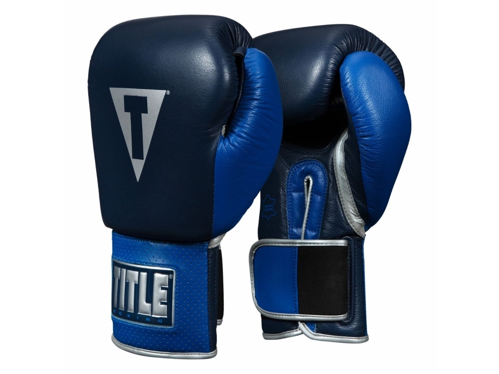 Перчатки тренировочные TITLE Boxing Royalty Leather Training 16 унций темно-синий/синий (4695)
Перчатки тренировочные TITLE Boxing Royalty Leather Training 16 унций темно-синий/синий (4695)