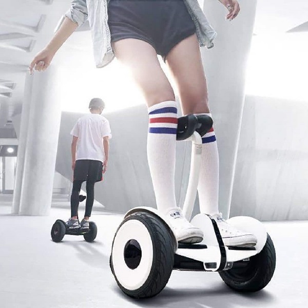 Гироборд Ninebot Mini Segway 11 сигвей для взрослый диаметр колес 11 цвет белый (HOIUYUI34565OLKIJUY)
Гироборд Ninebot Mini Segway 11 сигвей для взрослый диаметр колес 11 цвет белый (HOIUYUI34565OLKIJUY)