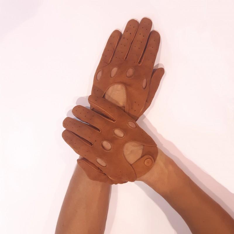 Мужские перчатки для вождения комбинированные GlovesUA мод.275 р.10 светлый коньяк
Мужские перчатки для вождения комбинированные GlovesUA мод.275 р.10 светлый коньяк