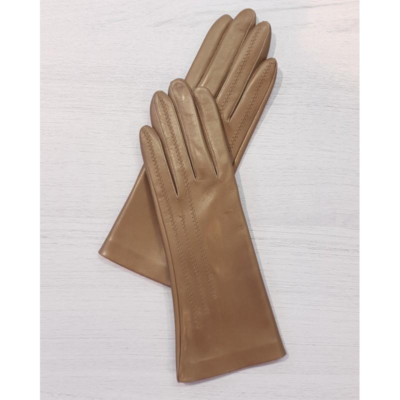 Женские удлиненные кожаные перчатки GlovesUA мод.247 р.7 тауп (без банта /без перфорации)
Женские удлиненные кожаные перчатки GlovesUA мод.247 р.7 тауп (без банта /без перфорации)