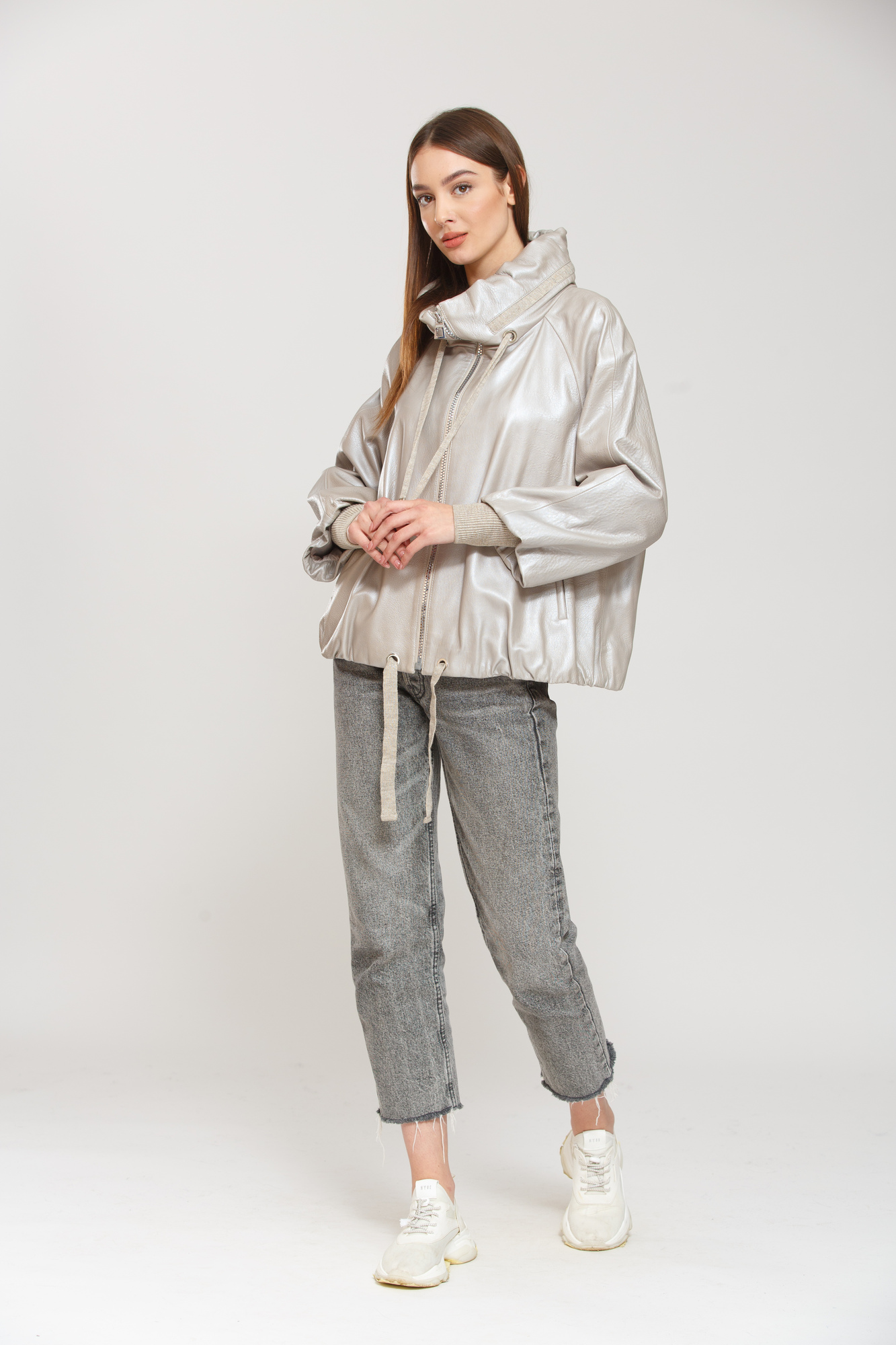 Куртка Donna Bacconi Жемчужный (21-2537-2, Куртка Donna Bacconi 38 Жемчужный (21-2537-2)
Куртка Donna Bacconi Жемчужный (21-2537-2, Куртка Donna Bacconi 38 Жемчужный (21-2537-2)
