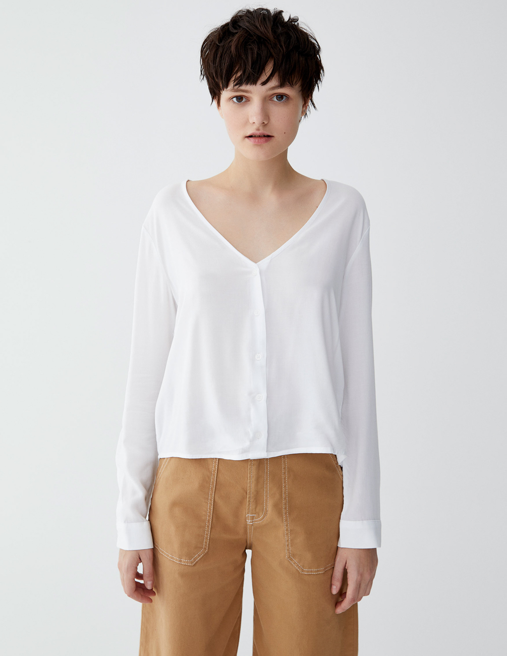 Блуза PULL & BEAR Ж1080416 (9471/375/805) цвет белый, Блуза PULL & BEAR Ж1080416 (9471/375/805) цвет белый L
Блуза PULL & BEAR Ж1080416 (9471/375/805) цвет белый, Блуза PULL & BEAR Ж1080416 (9471/375/805) цвет белый L