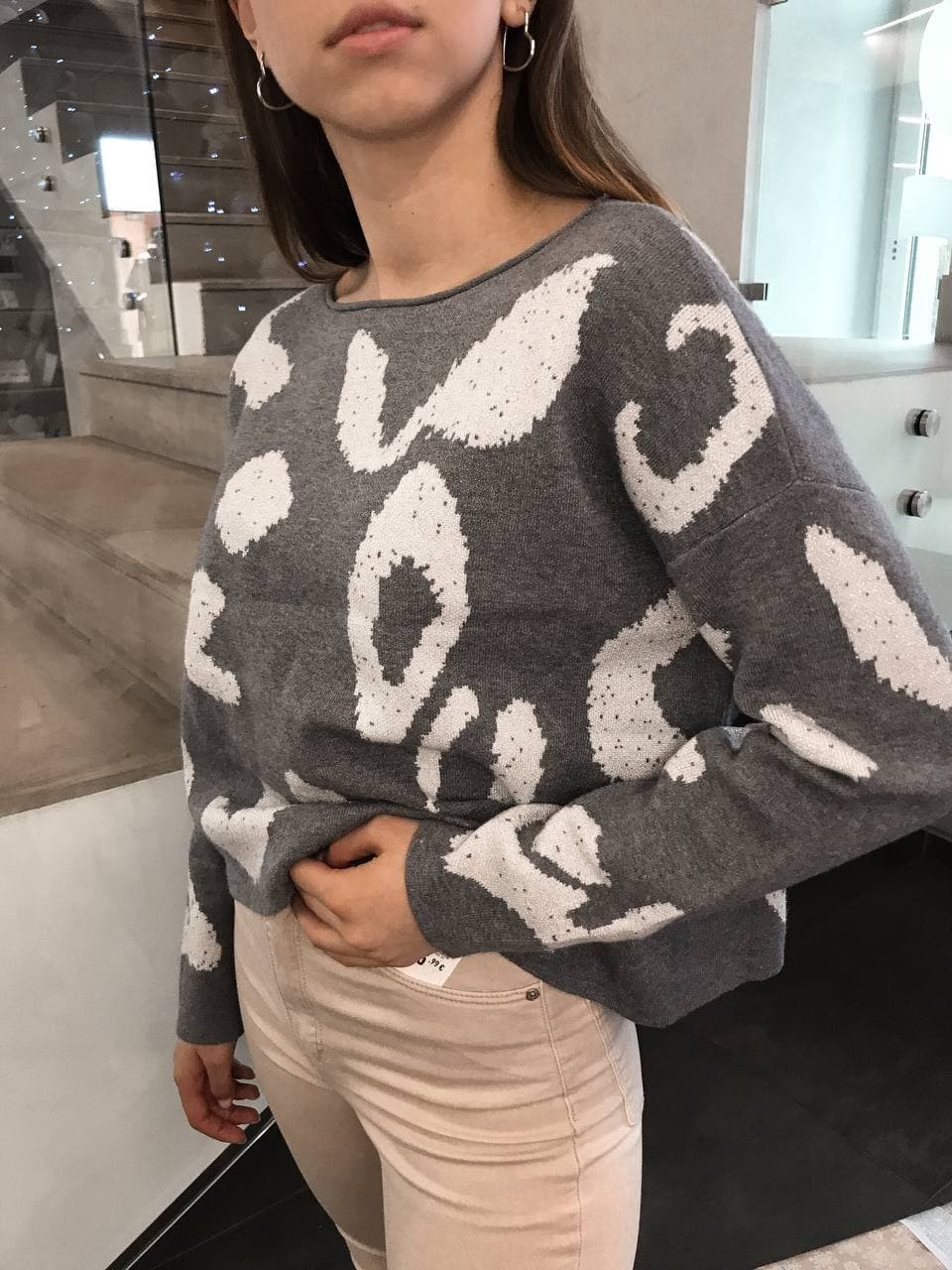 Джемпер женский Bon Bon 39563 серый с люрексом 0539, Джемпер женский Bon Bon 39563 One size серый с люрексом 0539
Джемпер женский Bon Bon 39563 серый с люрексом 0539, Джемпер женский Bon Bon 39563 One size серый с люрексом 0539