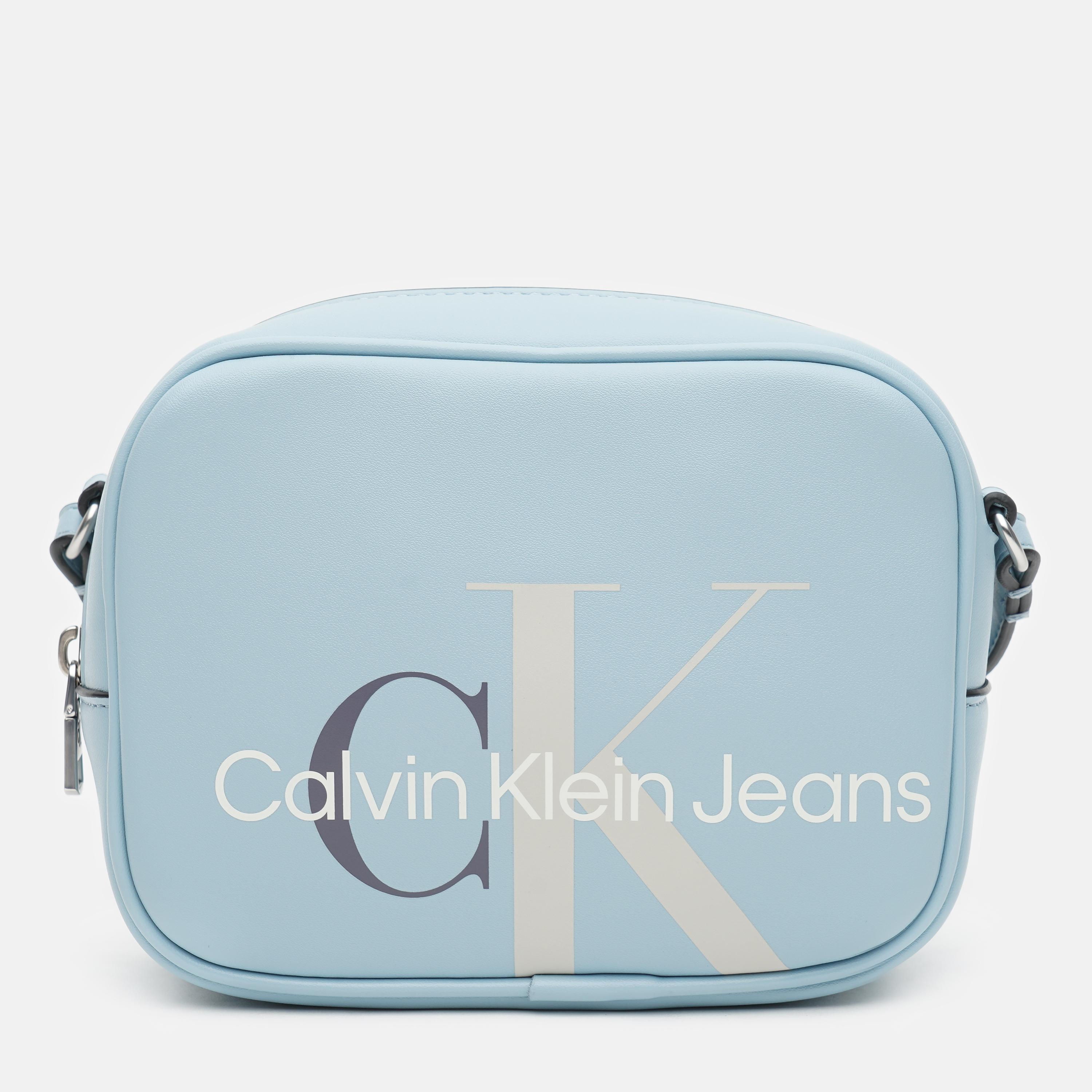 Сумка женская Calvin Klein Jeans Sculpted Mono Camera Bag K60K608932-CBZ Sky Blue
Сумка женская Calvin Klein Jeans Sculpted Mono Camera Bag K60K608932-CBZ Sky Blue