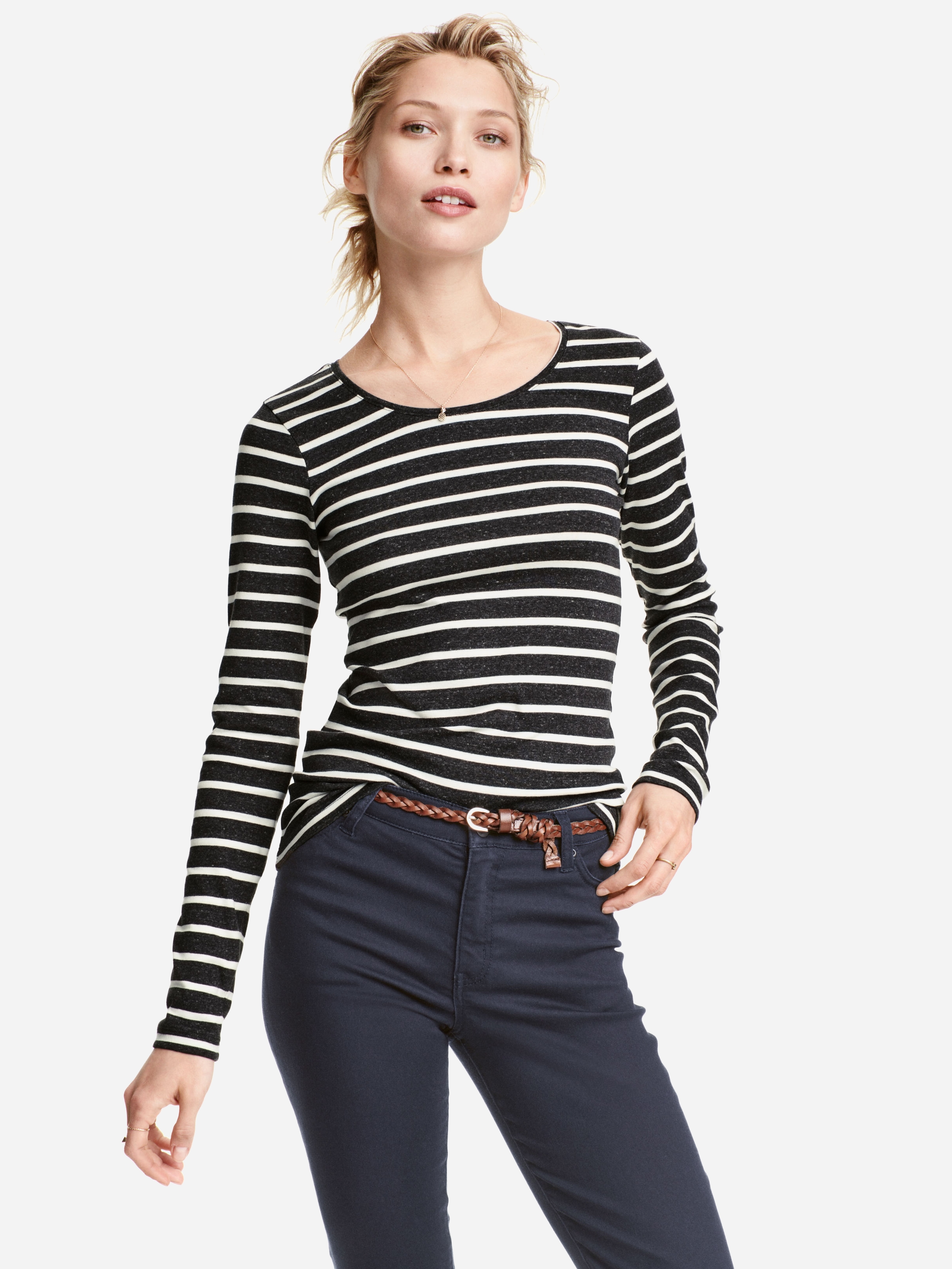 Лонгслив H&M 02-0355167-021 Серый (СА2000001370094, Лонгслив H&M 02-0355167-021 XS Серый (СА2000001370094)
Лонгслив H&M 02-0355167-021 Серый (СА2000001370094, Лонгслив H&M 02-0355167-021 XS Серый (СА2000001370094)