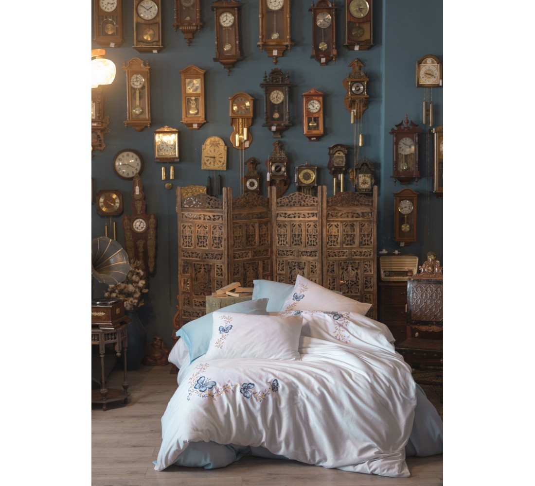 Комплект постельного белья Сатин с вышивкой Турция АМЕЛИ евро 200*220, наволочки 50*70 4 шт
Комплект постельного белья Сатин с вышивкой Турция АМЕЛИ евро 200*220, наволочки 50*70 4 шт