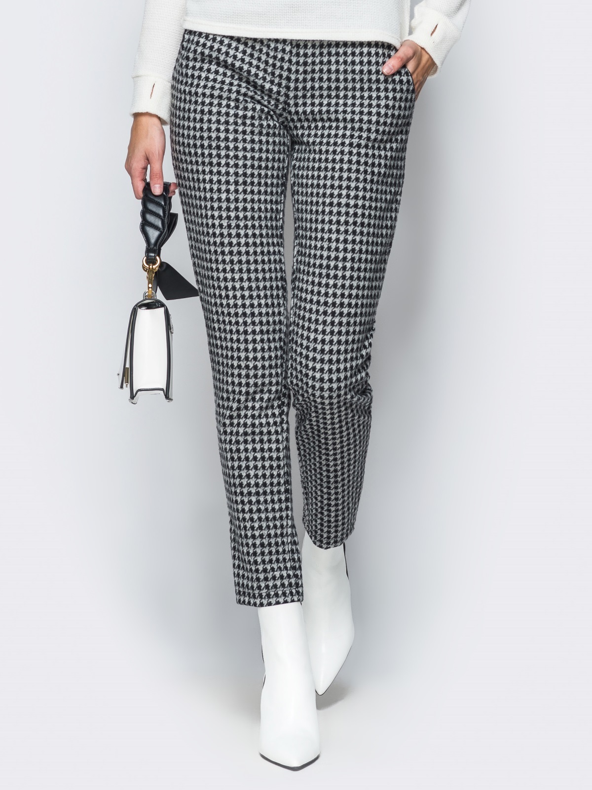 Брюки Maximoda ЕМО617132/1 - серый, Брюки Maximoda ЕМО617132/1 50-52 серый
Брюки Maximoda ЕМО617132/1 - серый, Брюки Maximoda ЕМО617132/1 50-52 серый