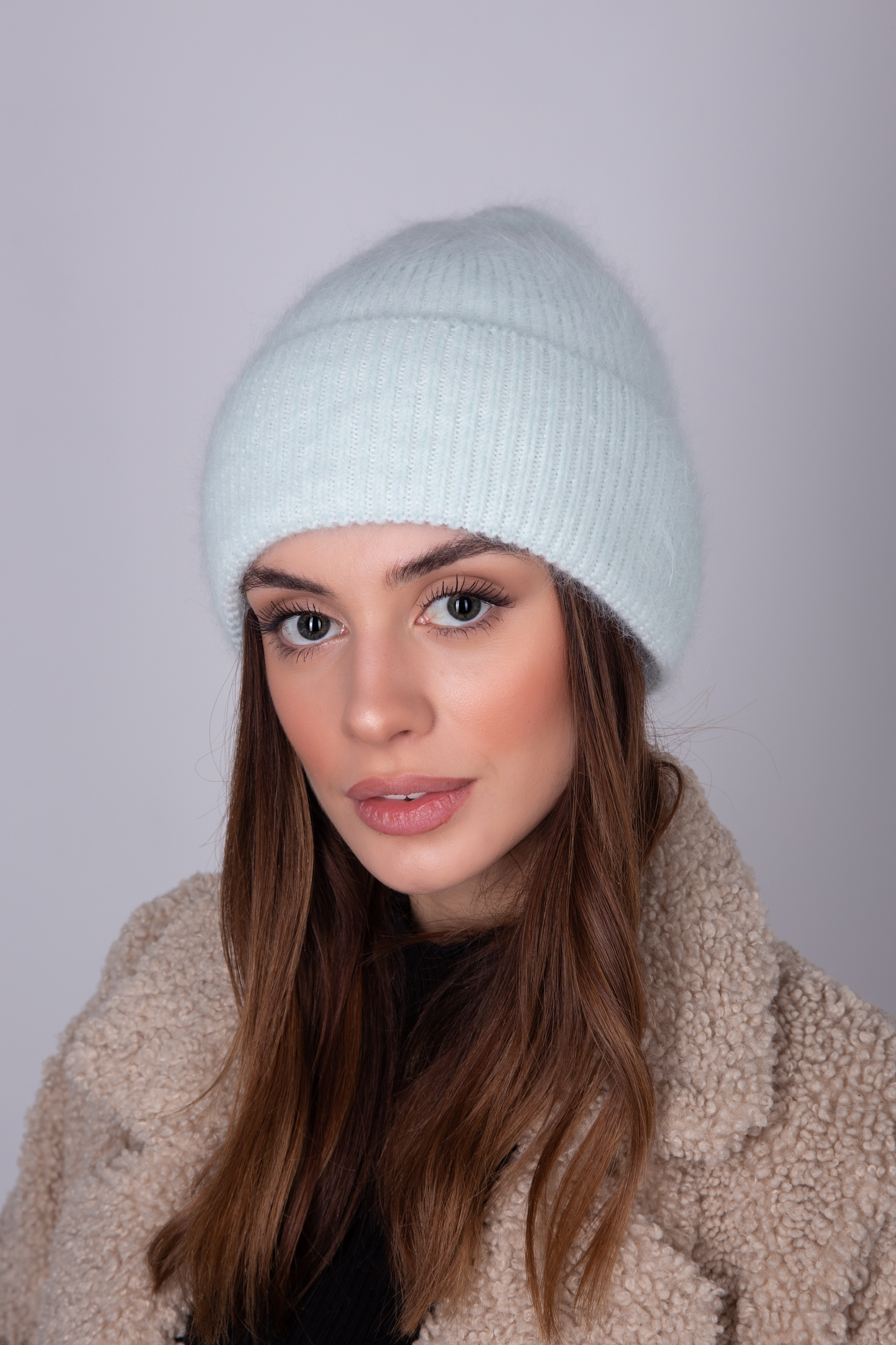 Шапка FAMO SHP-46491 Иней (SHP-46491, Шапка FAMO SHP-46491 Иней One size (SHP-46491)
Шапка FAMO SHP-46491 Иней (SHP-46491, Шапка FAMO SHP-46491 Иней One size (SHP-46491)