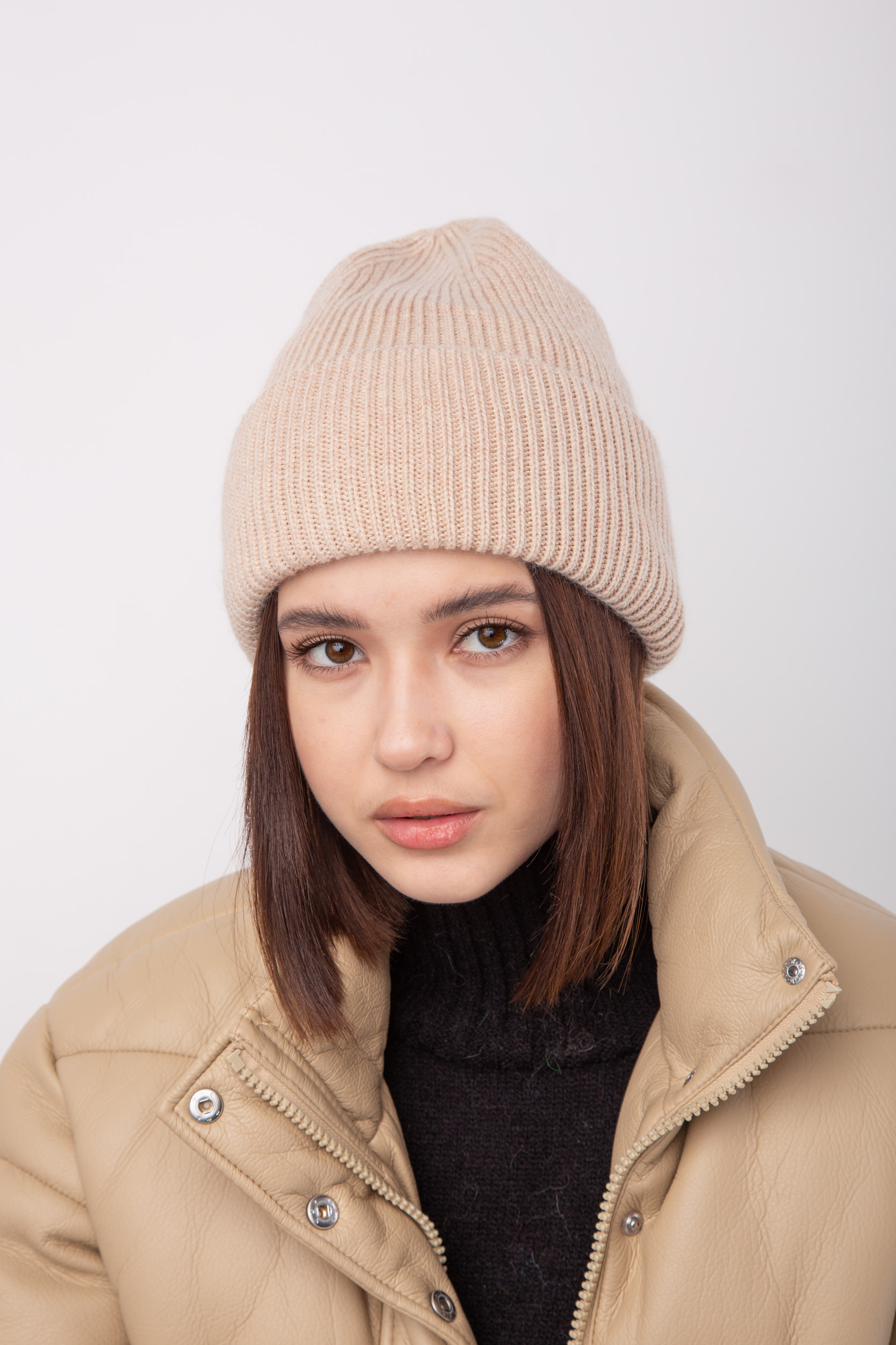 Шапка FAMO SHP-47495 Жемчуг (SHP-47495, Шапка FAMO SHP-47495 Жемчуг One size (SHP-47495)
Шапка FAMO SHP-47495 Жемчуг (SHP-47495, Шапка FAMO SHP-47495 Жемчуг One size (SHP-47495)