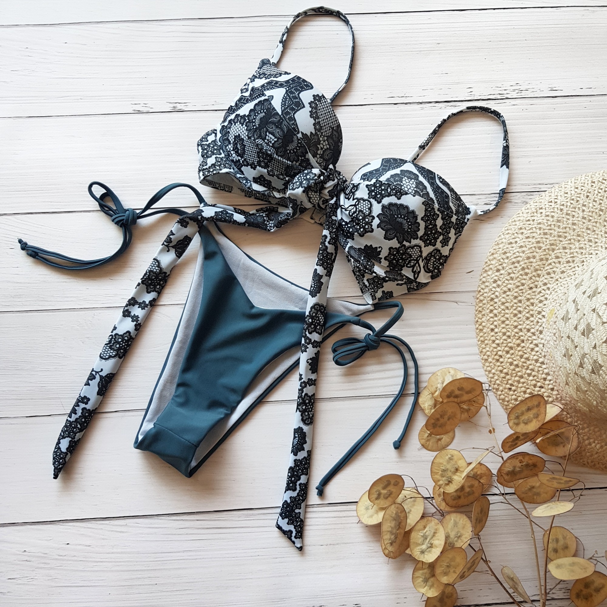 Купальник женский в бирюзовых тонах Asos Swim 8932, Купальник женский в бирюзовых тонах Asos Swim 8932 S (42)
Купальник женский в бирюзовых тонах Asos Swim 8932, Купальник женский в бирюзовых тонах Asos Swim 8932 S (42)