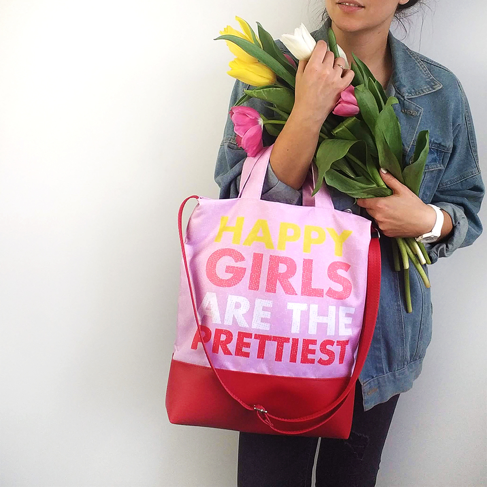 Городская сумка City Happy girls are the prettiest Presentville 34х40х11 см 000170859
Городская сумка City Happy girls are the prettiest Presentville 34х40х11 см 000170859