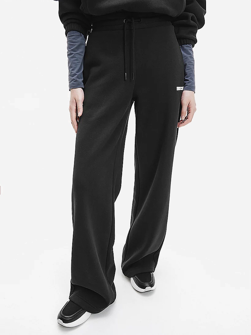 Спортивные штаны Calvin Klein Jeans Micro Flo Jog Pants J20J217293-BEH Black, Спортивные штаны Calvin Klein Jeans Micro Flo Jog Pants J20J217293-BEH M Black
Спортивные штаны Calvin Klein Jeans Micro Flo Jog Pants J20J217293-BEH Black, Спортивные штаны Calvin Klein Jeans Micro Flo Jog Pants J20J217293-BEH M Black