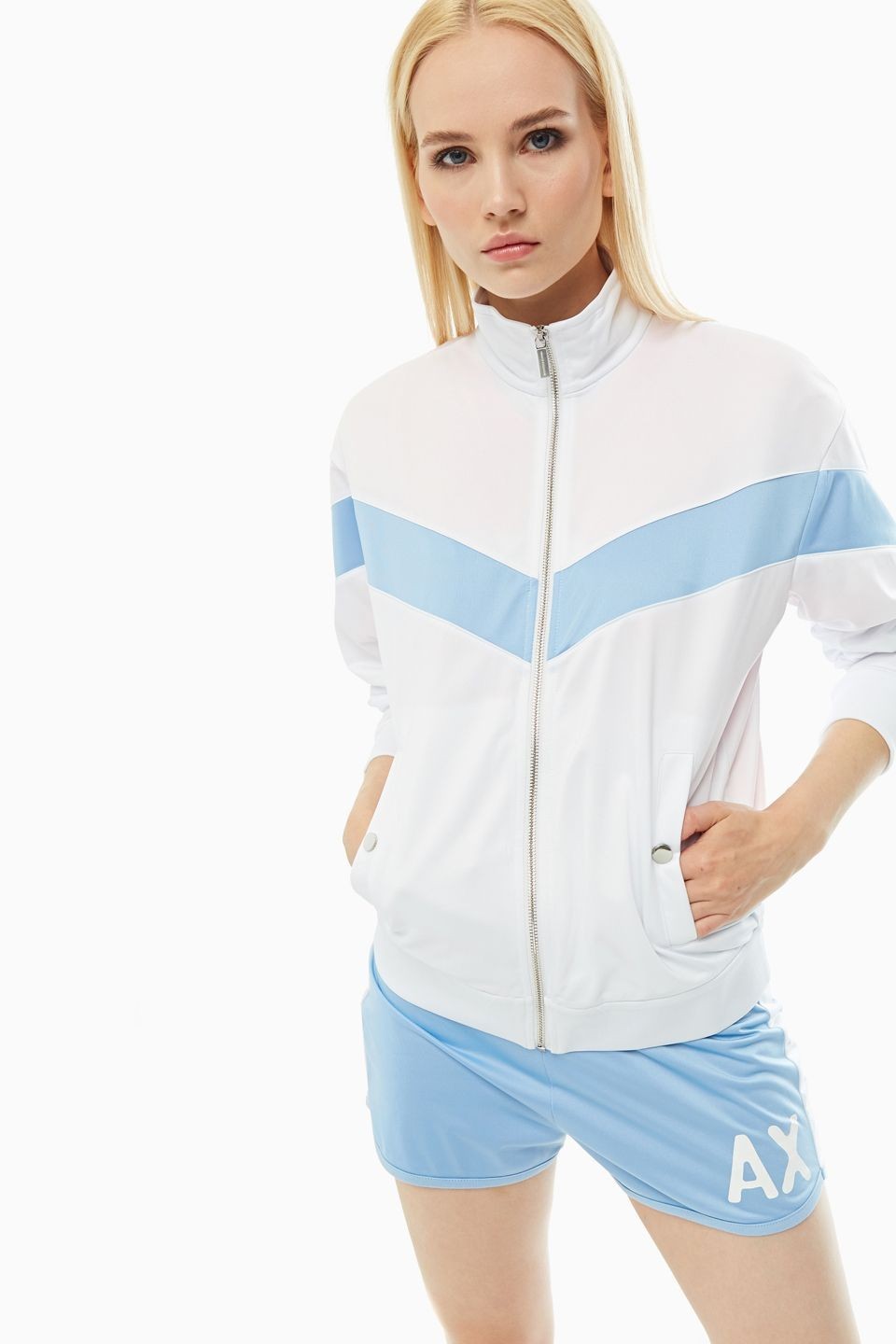 Кофта спортивная Armani Exchange Белый с голубым 3404, Кофта спортивная Armani Exchange XS Белый с голубым 3404
Кофта спортивная Armani Exchange Белый с голубым 3404, Кофта спортивная Armani Exchange XS Белый с голубым 3404