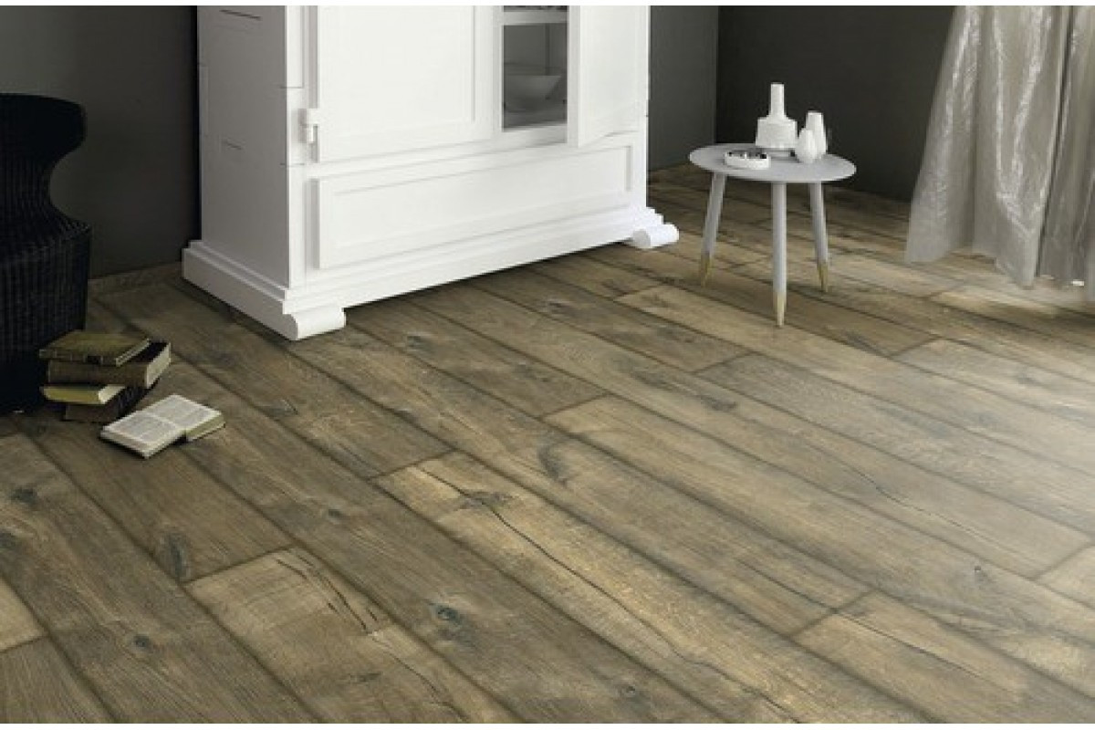 Ламинат MasterFloor by Kaindl Premium plank Дуб POSINO Фаска v4 8мм/32 клас
Ламинат MasterFloor by Kaindl Premium plank Дуб POSINO Фаска v4 8мм/32 клас
