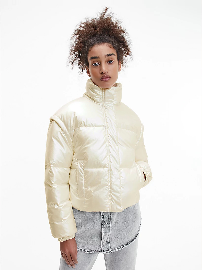 Куртка-жилет Calvin Klein Jeans Pearlized 2 In 1 Puffer Jacket J20J217708 White, Куртка-жилет Calvin Klein Jeans Pearlized 2 In 1 Puffer Jacket J20J217708 L White
Куртка-жилет Calvin Klein Jeans Pearlized 2 In 1 Puffer Jacket J20J217708 White, Куртка-жилет Calvin Klein Jeans Pearlized 2 In 1 Puffer Jacket J20J217708 L White