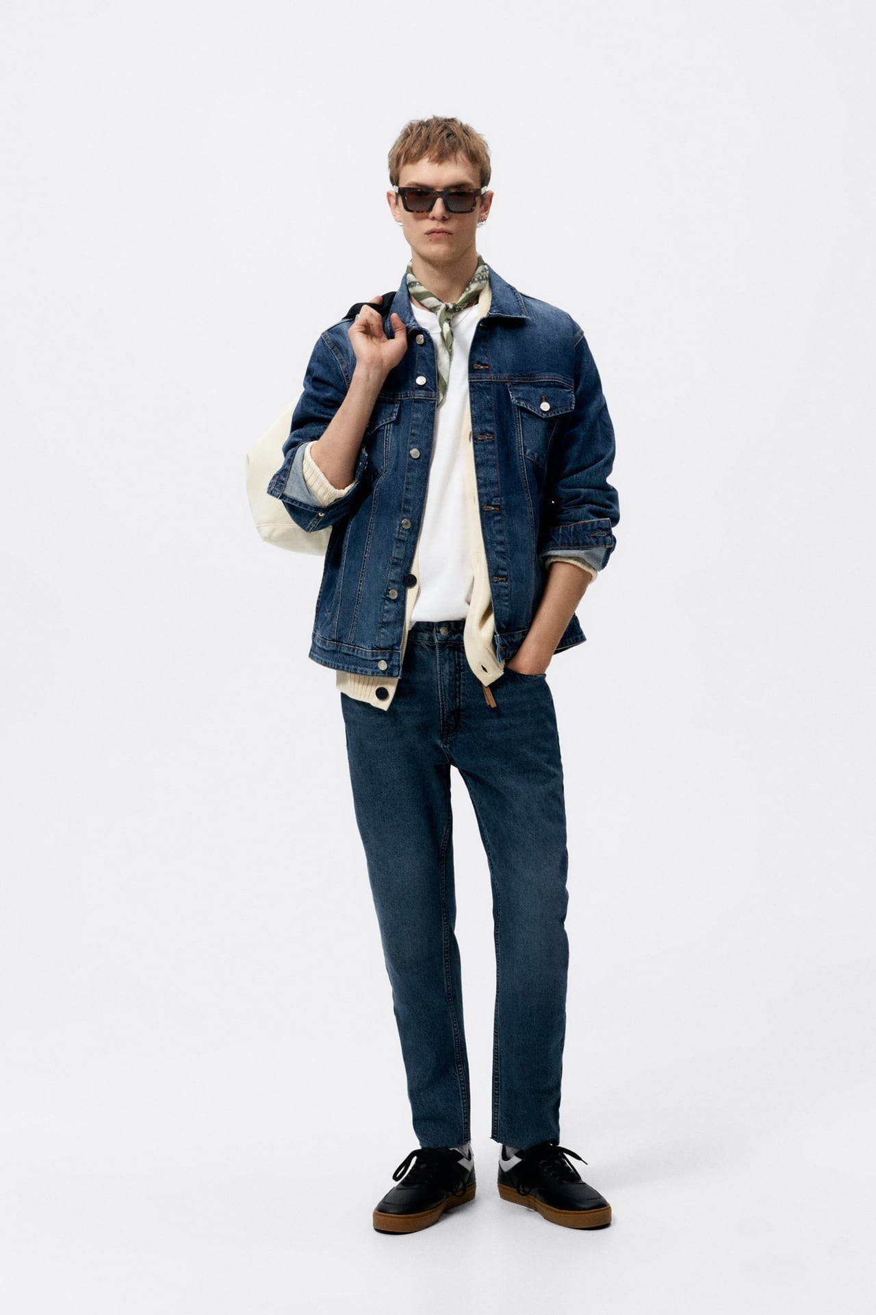 Джинсы зауженные Zara синий 2553/304/422, Джинсы зауженные Zara 34 синий 2553/304/422
Джинсы зауженные Zara синий 2553/304/422, Джинсы зауженные Zara 34 синий 2553/304/422