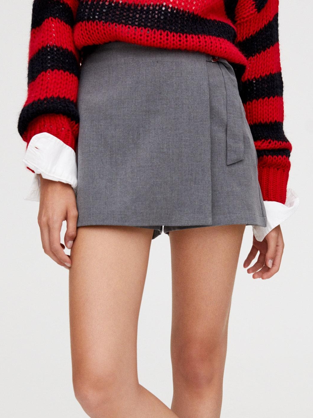 Юбка-шорты Pull & Bear XAZ260092MHNE Серая, Юбка-шорты Pull & Bear XAZ260092MHNE S Серая
Юбка-шорты Pull & Bear XAZ260092MHNE Серая, Юбка-шорты Pull & Bear XAZ260092MHNE S Серая