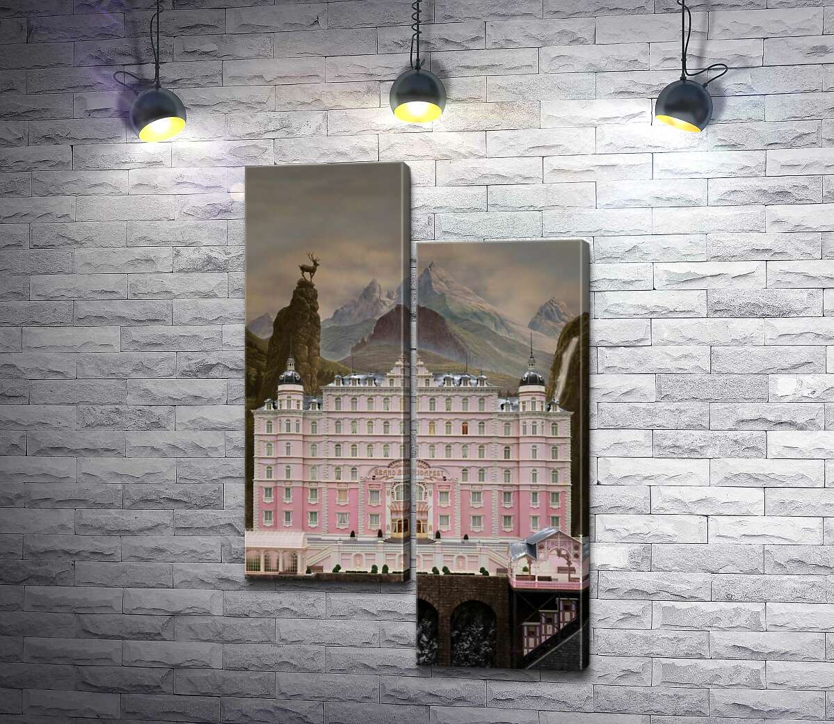 Модульная картина ArtPoster Жемчужно-розовый отель на постере к фильму "Отель" Гранд Будапешт "" (The Grand Budapest Hotel) 100x161 см Модуль №5
Модульная картина ArtPoster Жемчужно-розовый отель на постере к фильму "Отель" Гранд Будапешт "" (The Grand Budapest Hotel) 100x161 см Модуль №5