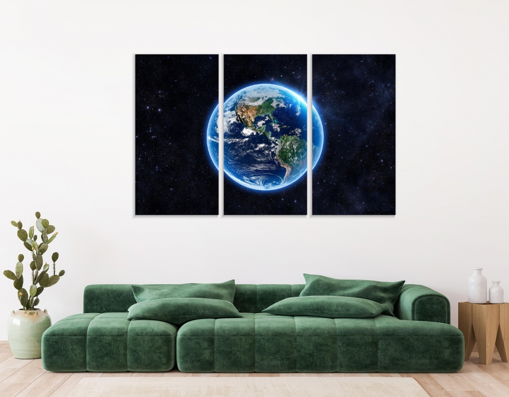 Картина на холсте Модульные Модульная картина Planet Earth 3 картины 70х140 см.
Картина на холсте Модульные Модульная картина Planet Earth 3 картины 70х140 см.