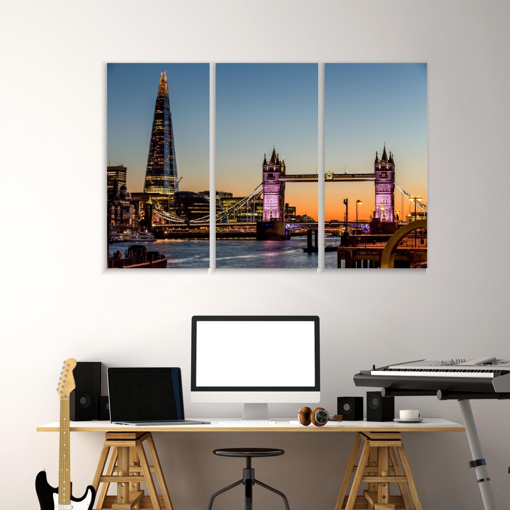 Картина на холсте Модульные Модульная картина Tower Bridge In London 3 картины 60х120 см.
Картина на холсте Модульные Модульная картина Tower Bridge In London 3 картины 60х120 см.