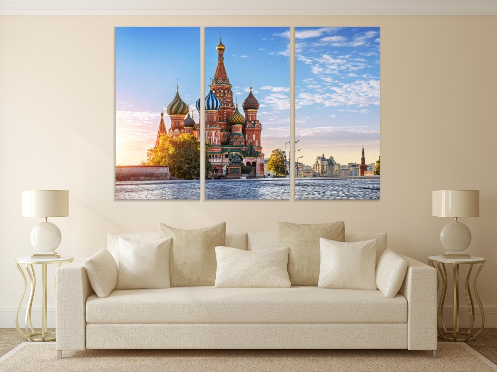 Картина на холсте Модульные Модульная картина St. Basil's Cathedral 3 картины 40х80 см.
Картина на холсте Модульные Модульная картина St. Basil's Cathedral 3 картины 40х80 см.