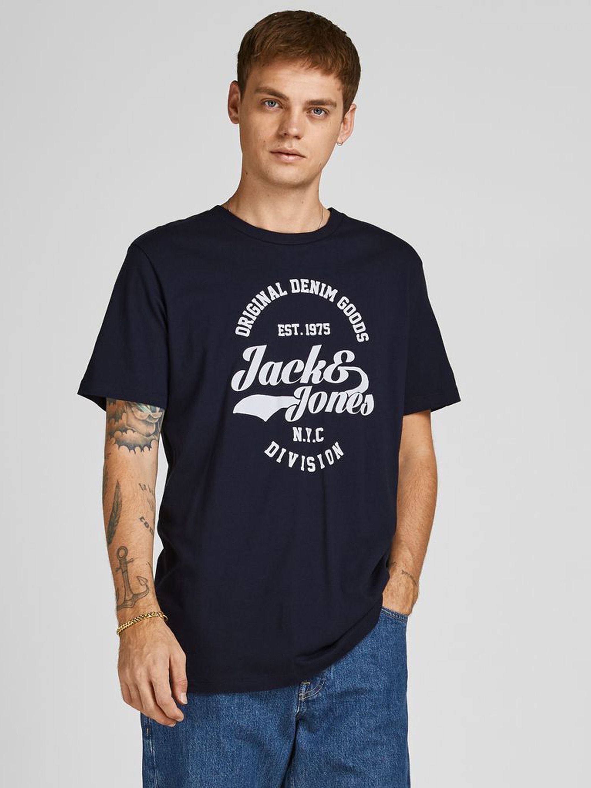Футболка Jack & Jones 12199620 Navy Blazer, Футболка Jack & Jones 12199620 M Navy Blazer
Футболка Jack & Jones 12199620 Navy Blazer, Футболка Jack & Jones 12199620 M Navy Blazer