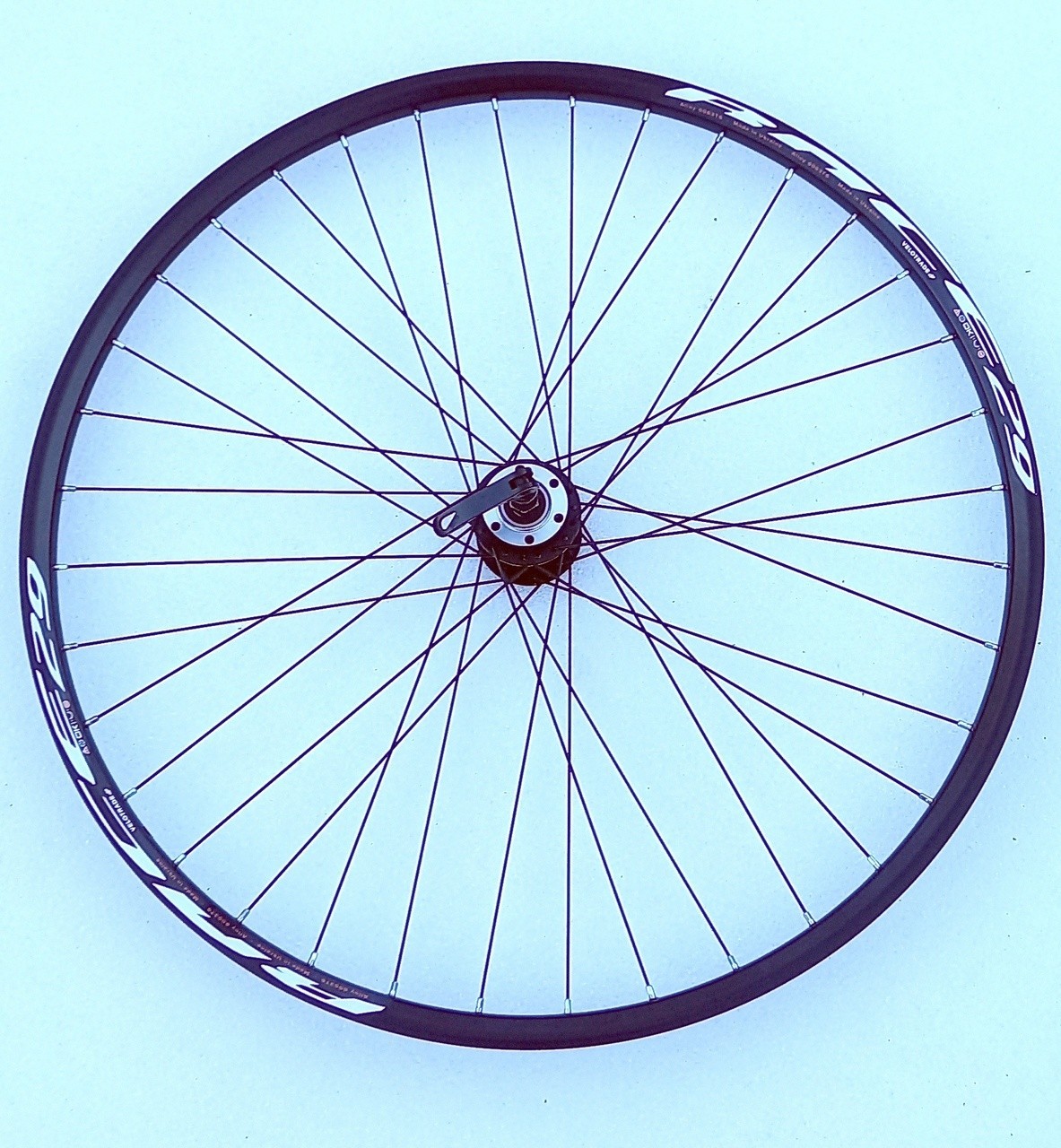 Колесо переднее 28-29* Velotrade GA18 Disc на промподшипниках под disc 6 болтов
Колесо переднее 28-29* Velotrade GA18 Disc на промподшипниках под disc 6 болтов
