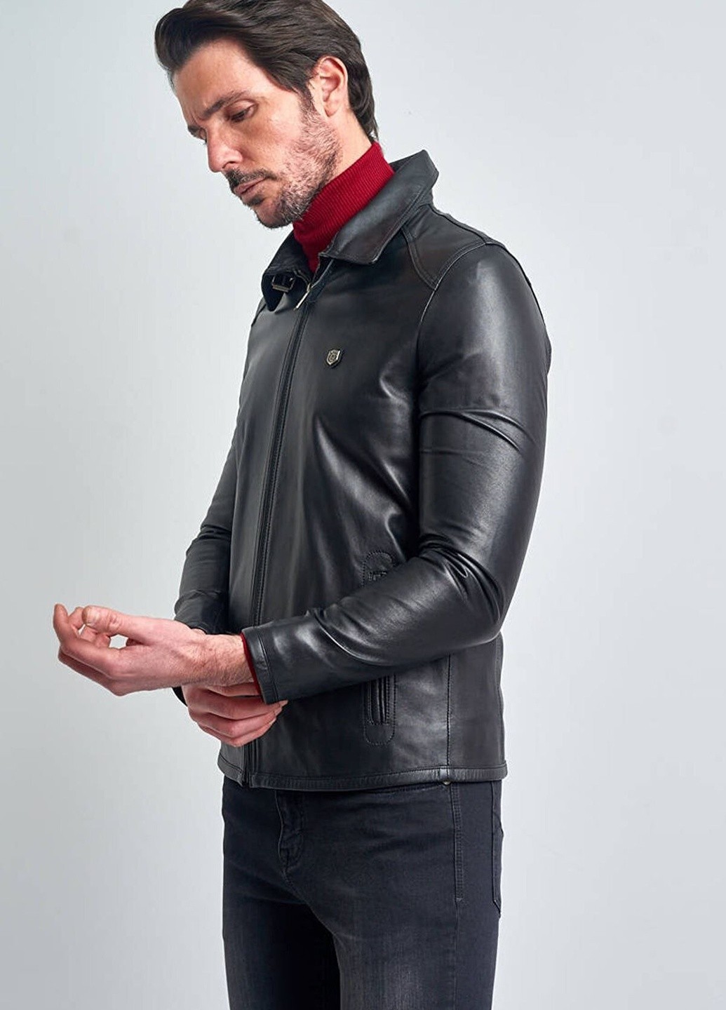 Куртка кожанная мужская Pierre Cardin Черный (PCE160102 VR46, Куртка кожанная мужская Pierre Cardin Черный 52 (PCE160102 VR46)
Куртка кожанная мужская Pierre Cardin Черный (PCE160102 VR46, Куртка кожанная мужская Pierre Cardin Черный 52 (PCE160102 VR46)