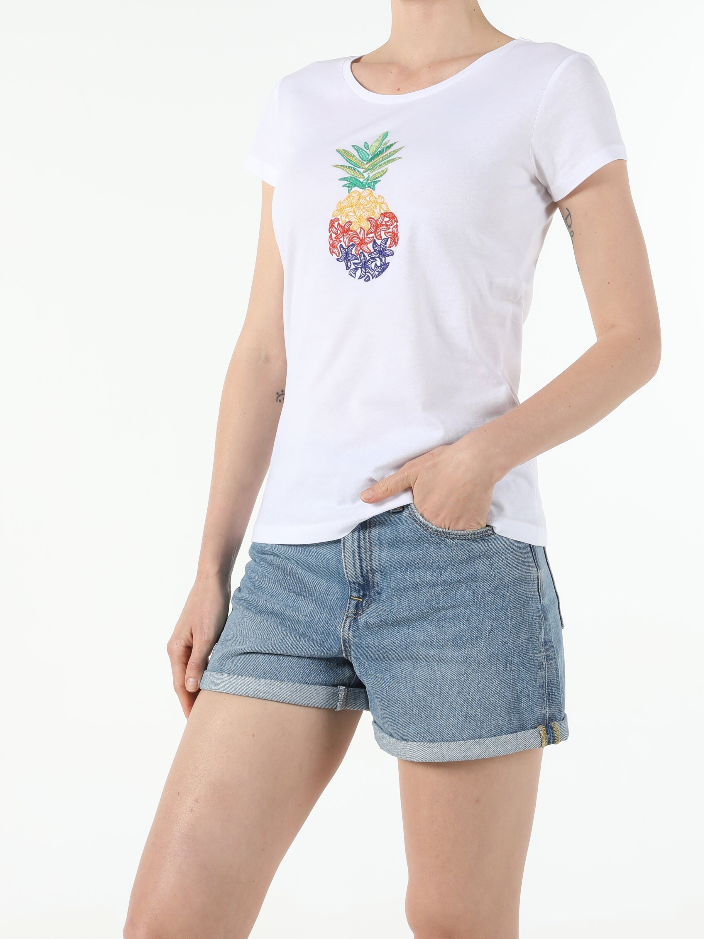 Футболка Colin's CL1054397 White, Футболка Colin's CL1054397 L White
Футболка Colin's CL1054397 White, Футболка Colin's CL1054397 L White