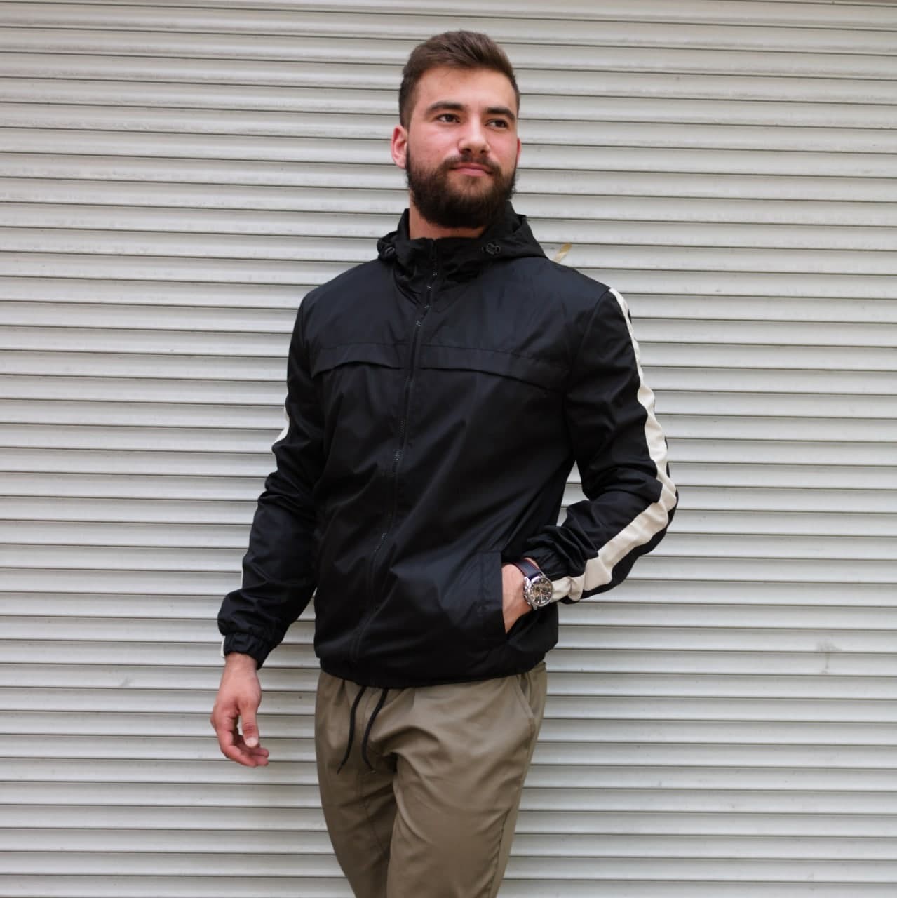Ветровка R.A. White Stripe Black черная 2057, Ветровка R.A. White Stripe Black L черная 2057-L
Ветровка R.A. White Stripe Black черная 2057, Ветровка R.A. White Stripe Black L черная 2057-L