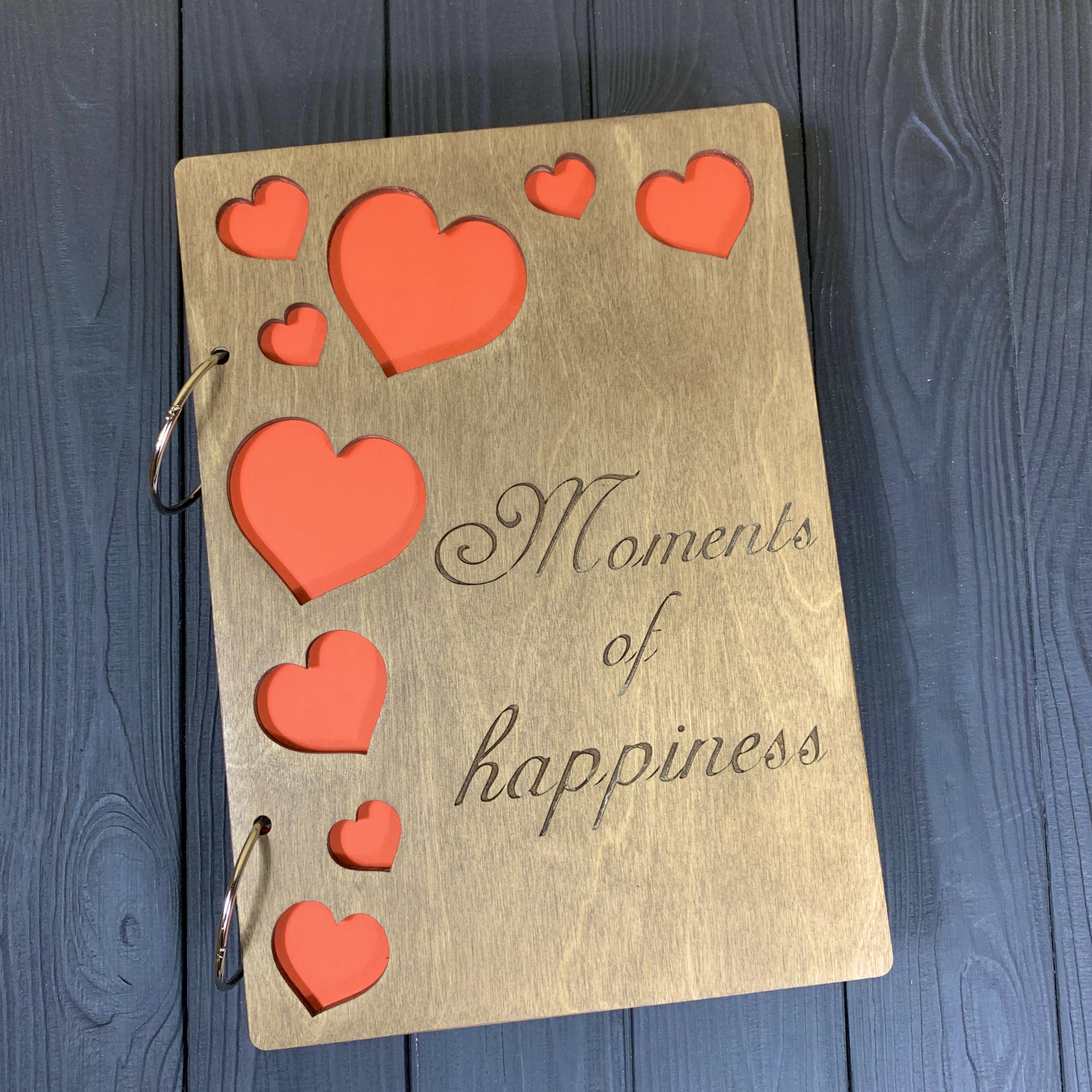 Семейный фотоальбом «Moments of happiness» в деревянной обложке на 40 страниц 30 х 22 см, на 100 фото Primax-art, темное дерево
Семейный фотоальбом «Moments of happiness» в деревянной обложке на 40 страниц 30 х 22 см, на 100 фото Primax-art, темное дерево