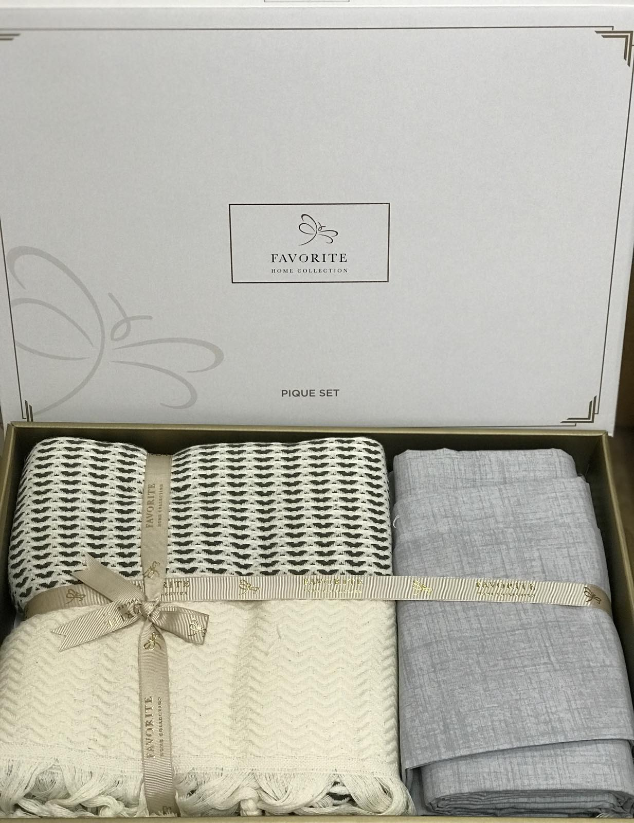 Комплект постельного белья с пике Favorite лен Armani haki yesil евро зеленый (ts-02146)
Комплект постельного белья с пике Favorite лен Armani haki yesil евро зеленый (ts-02146)
