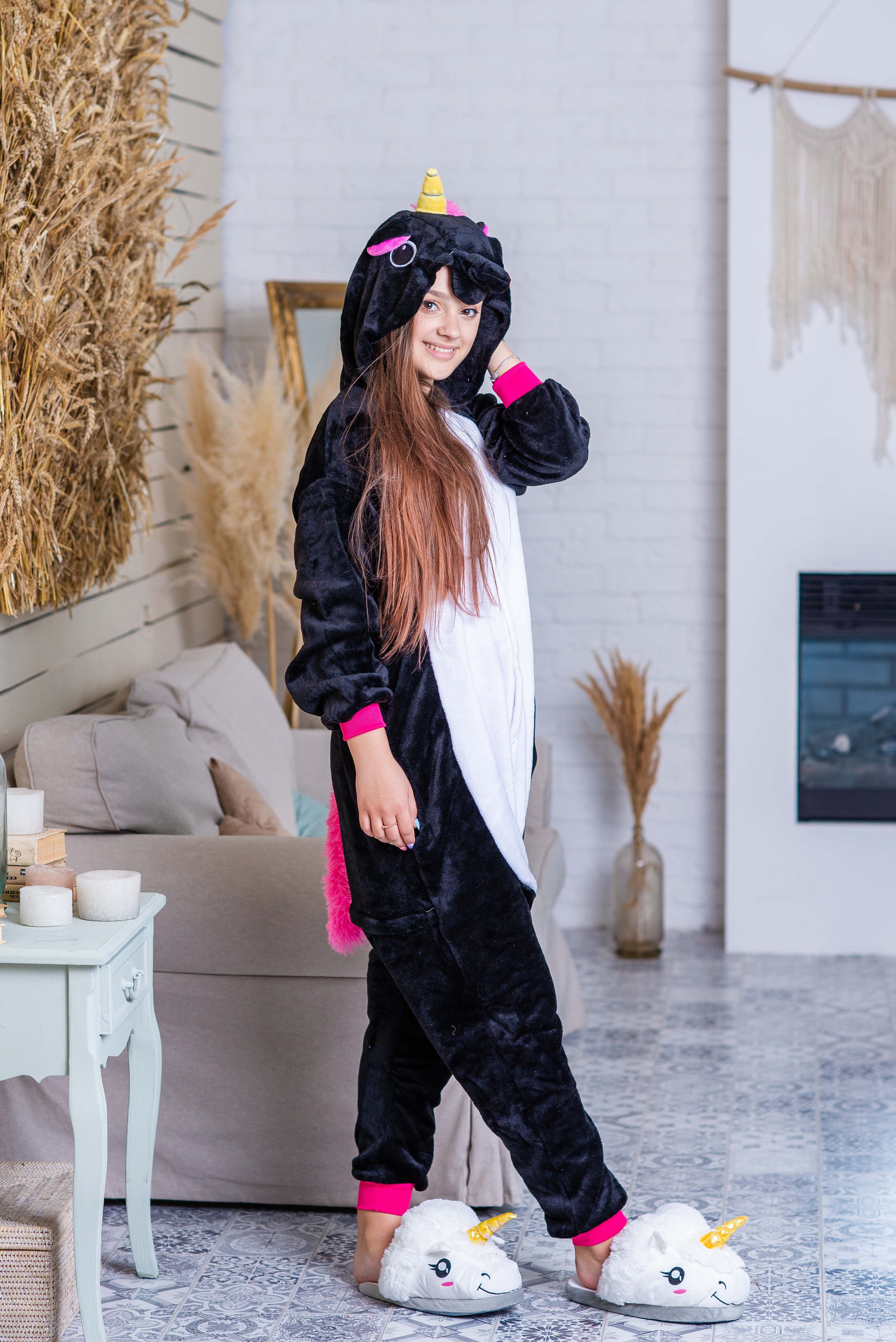 Пижама Кигуруми взрослая BearWear Единорог 145 - 155 см Черный (K1W1-0032, Пижама Кигуруми взрослая BearWear Единорог S 145 - 155 см Черный (K1W1-0032-S)
Пижама Кигуруми взрослая BearWear Единорог 145 - 155 см Черный (K1W1-0032, Пижама Кигуруми взрослая BearWear Единорог S 145 - 155 см Черный (K1W1-0032-S)