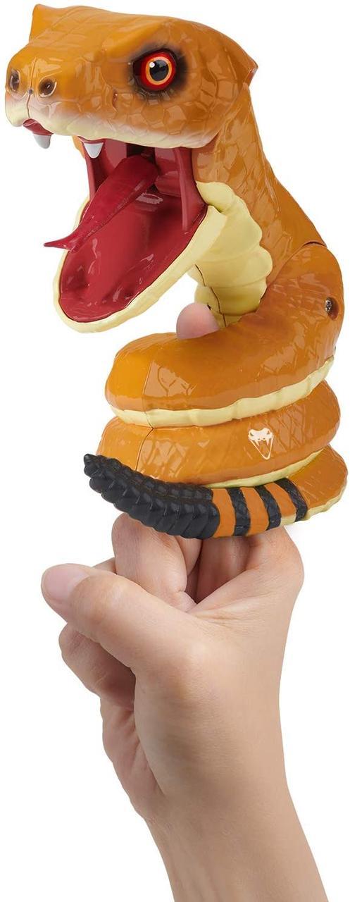 Інтерактивна змія WowWee Untamed Snakes by Fingerlings - Toxin Rattle Snake (3842) (B07NDXPB7K)
Інтерактивна змія WowWee Untamed Snakes by Fingerlings - Toxin Rattle Snake (3842) (B07NDXPB7K)